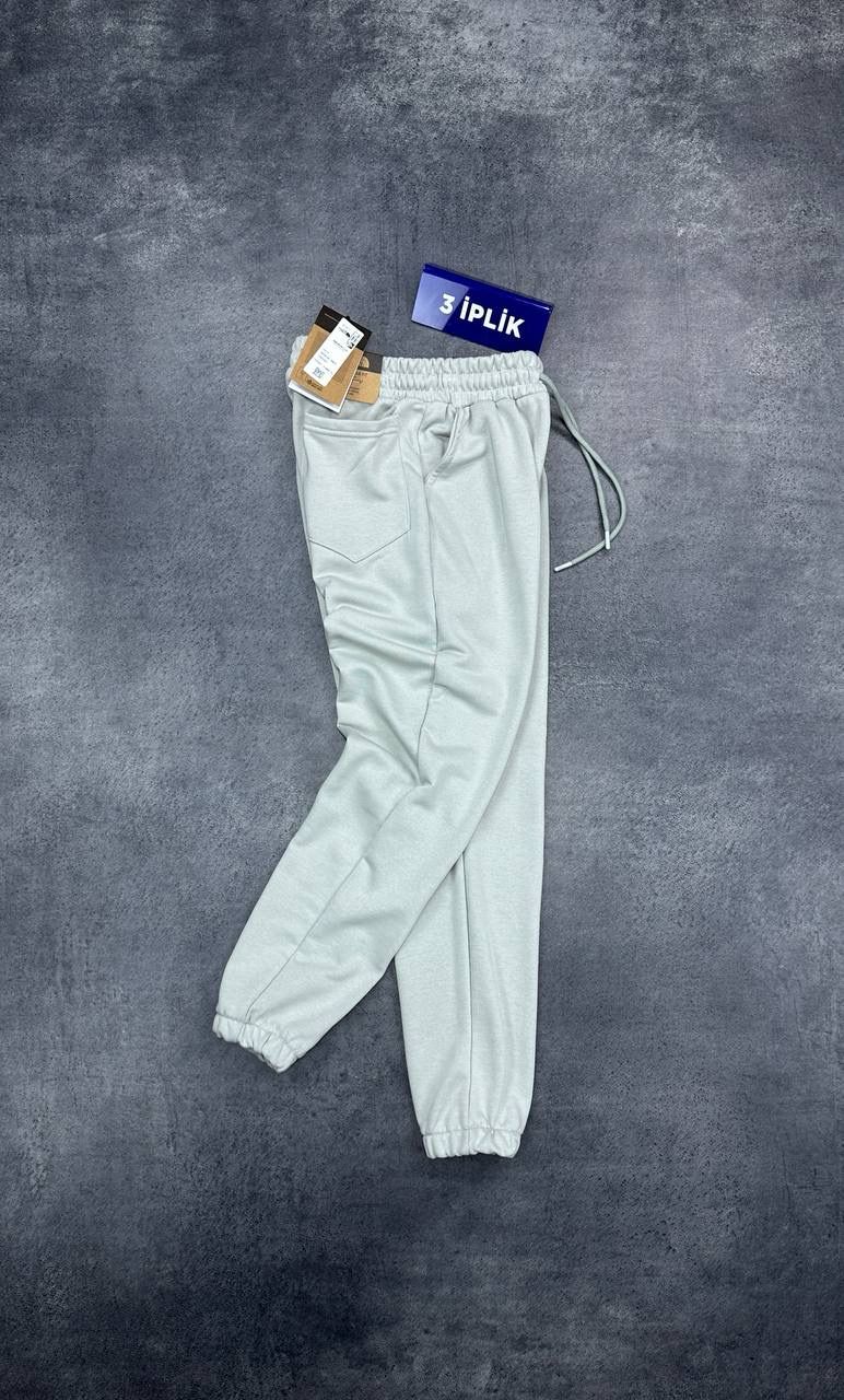 The North Face Tracksuit Pants - BOMB PRICE! TODAY ONLY!