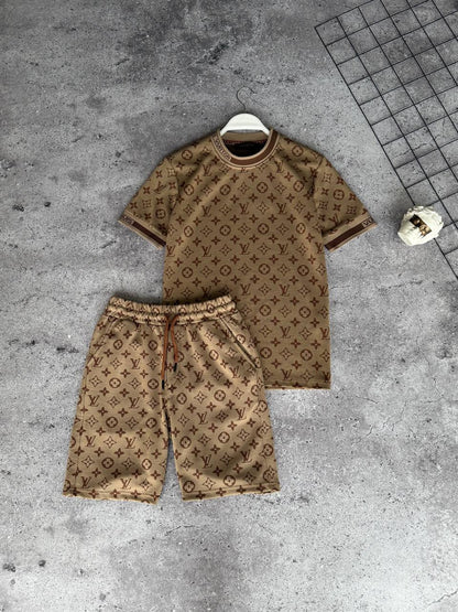 LV T-shirt & Shorts set